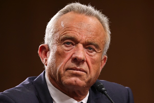 Read more about the article What is Wrong with Robert F. Kennedy, Jr.’s Voice?